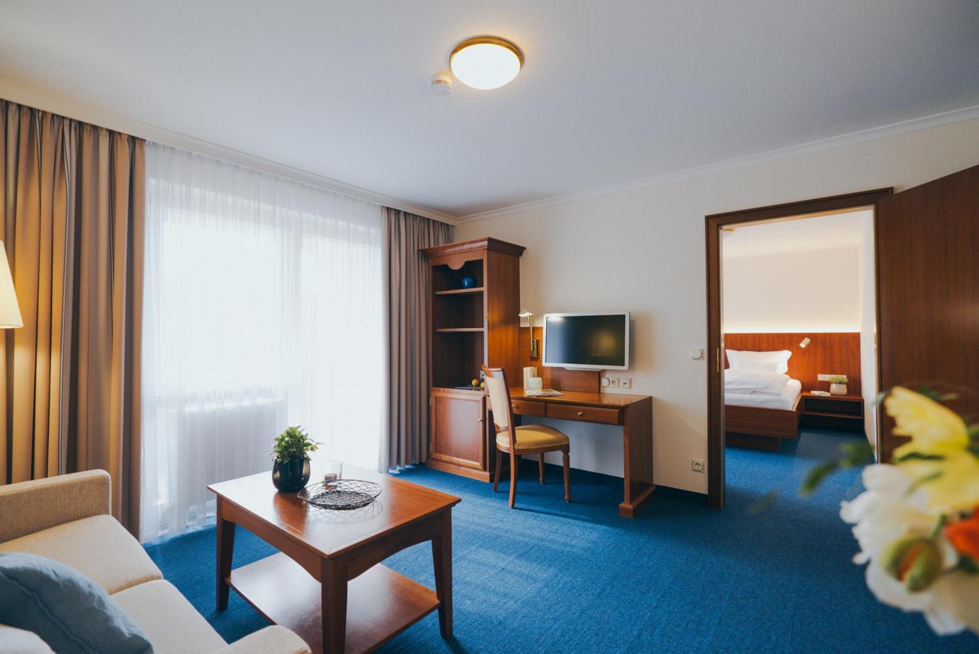 Hotel Reindl Suiten & Appartments Бад-Фюссинг Экстерьер фото